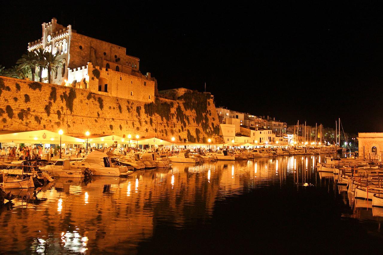Port Antic Ciutadella By My Rooms Hotels Ti מראה חיצוני תמונה